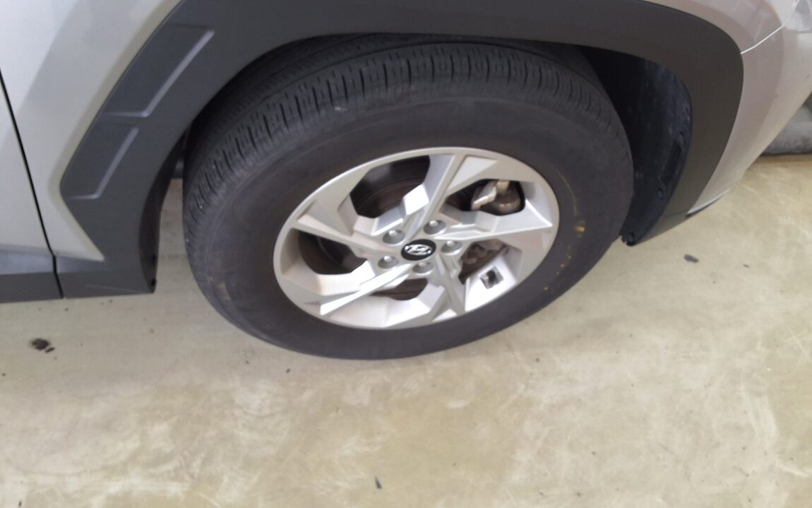 HYUNDAI THE ALL NEW TUCSON 2.0 DIESEL 2WD MODERN 2023 - zdjęcie 25