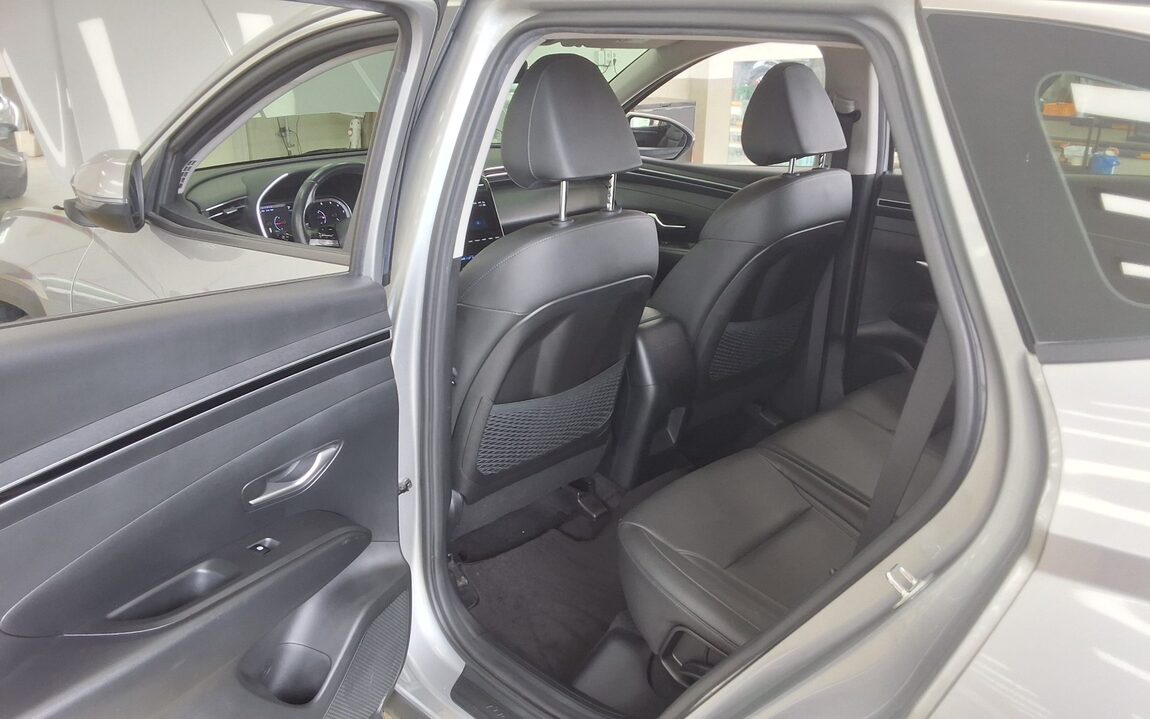 HYUNDAI THE ALL NEW TUCSON 2.0 DIESEL 2WD MODERN 2023 - zdjęcie 12