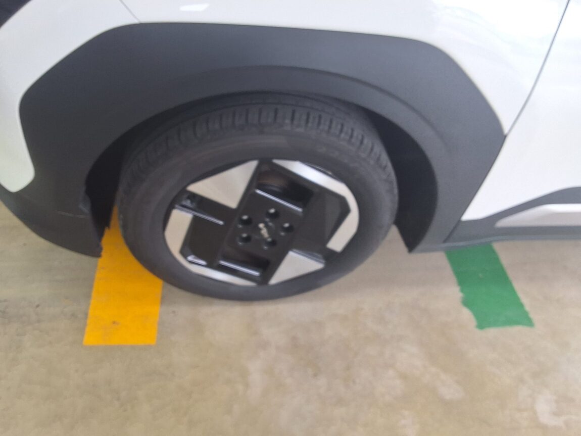 KIA EV3 STANDARD EARTH 2025 - zdjęcie 19