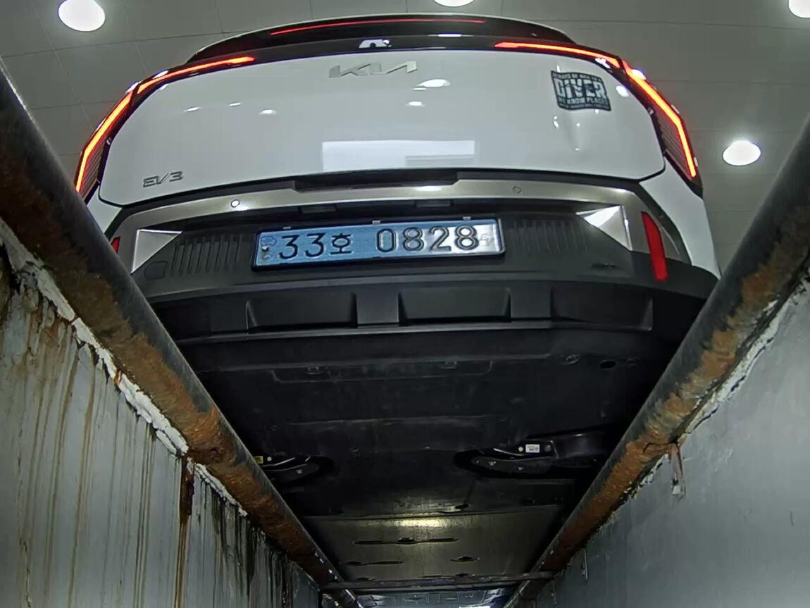 KIA EV3 STANDARD EARTH 2025 - zdjęcie 8