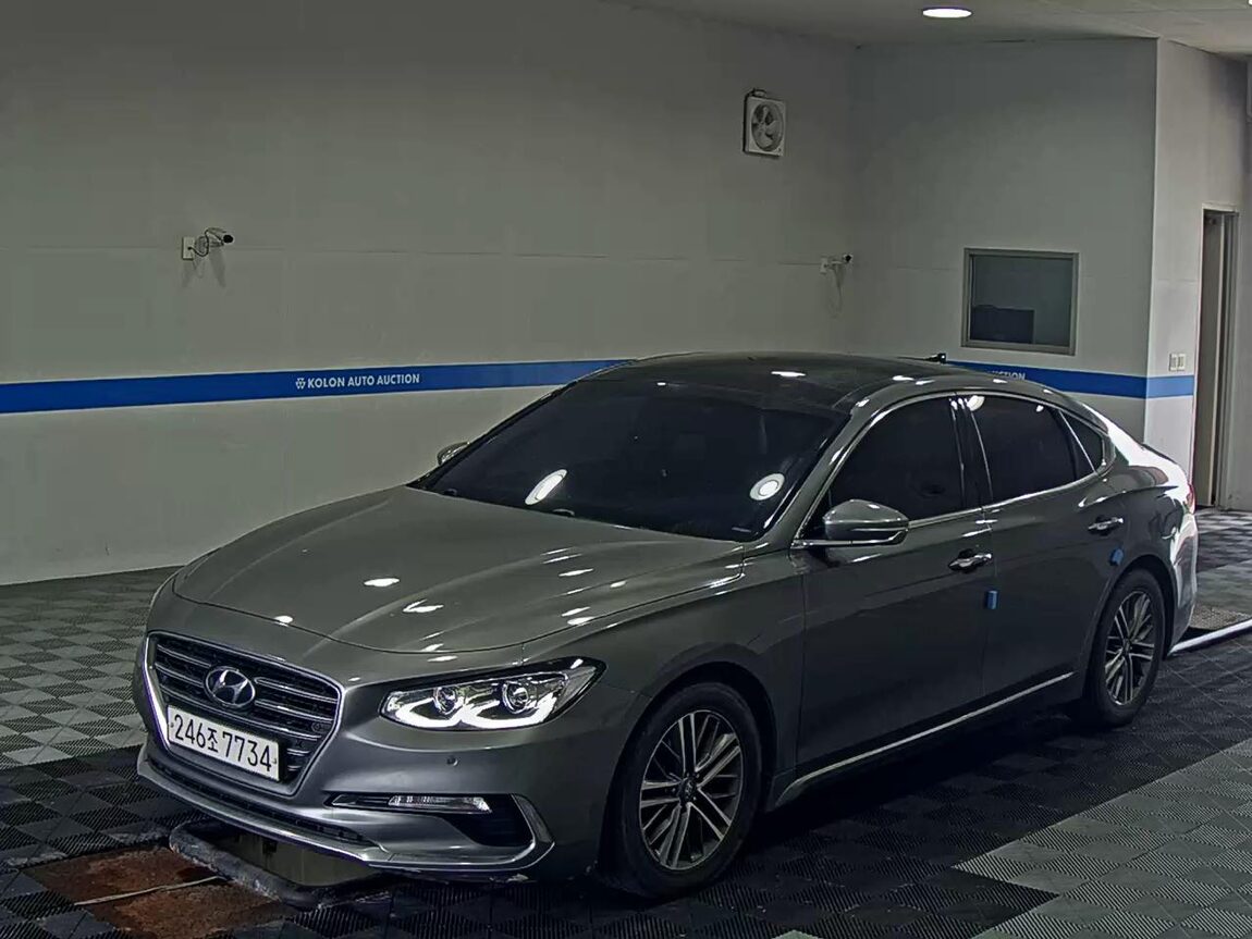 HYUNDAI GRANDEUR IG 3.0 LPi RENTAL CAR MODERN 2019 - zdjęcie 2
