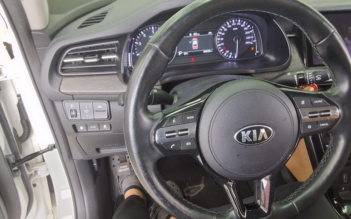 KIA K7 PREMIER 2.5 GDi PRESTIGE 2020 - zdjęcie 17