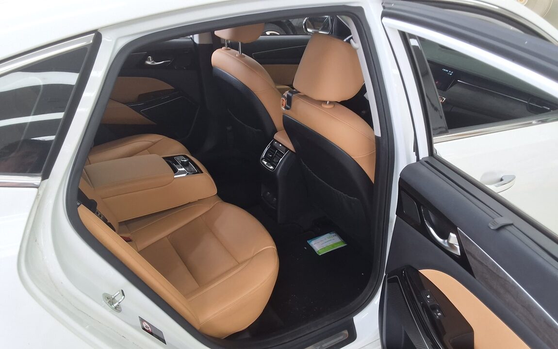 KIA K7 PREMIER 2.5 GDi PRESTIGE 2020 - zdjęcie 13