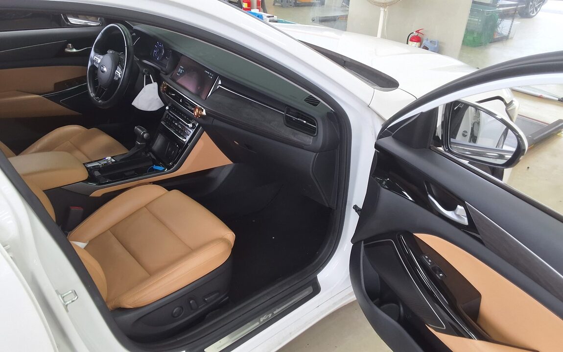 KIA K7 PREMIER 2.5 GDi PRESTIGE 2020 - zdjęcie 14