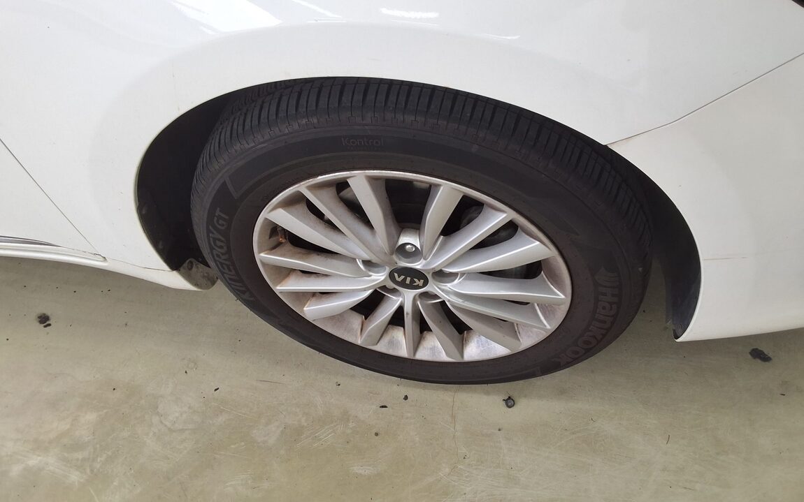 KIA K7 PREMIER 2.5 GDi PRESTIGE 2020 - zdjęcie 26