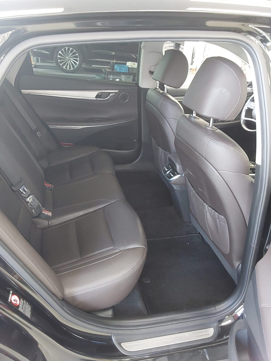 HYUNDAI THE NEW GRANDEUR IG LPi 3.0 RENTAL CAR EXCLUSIVE 2022 - zdjęcie 13