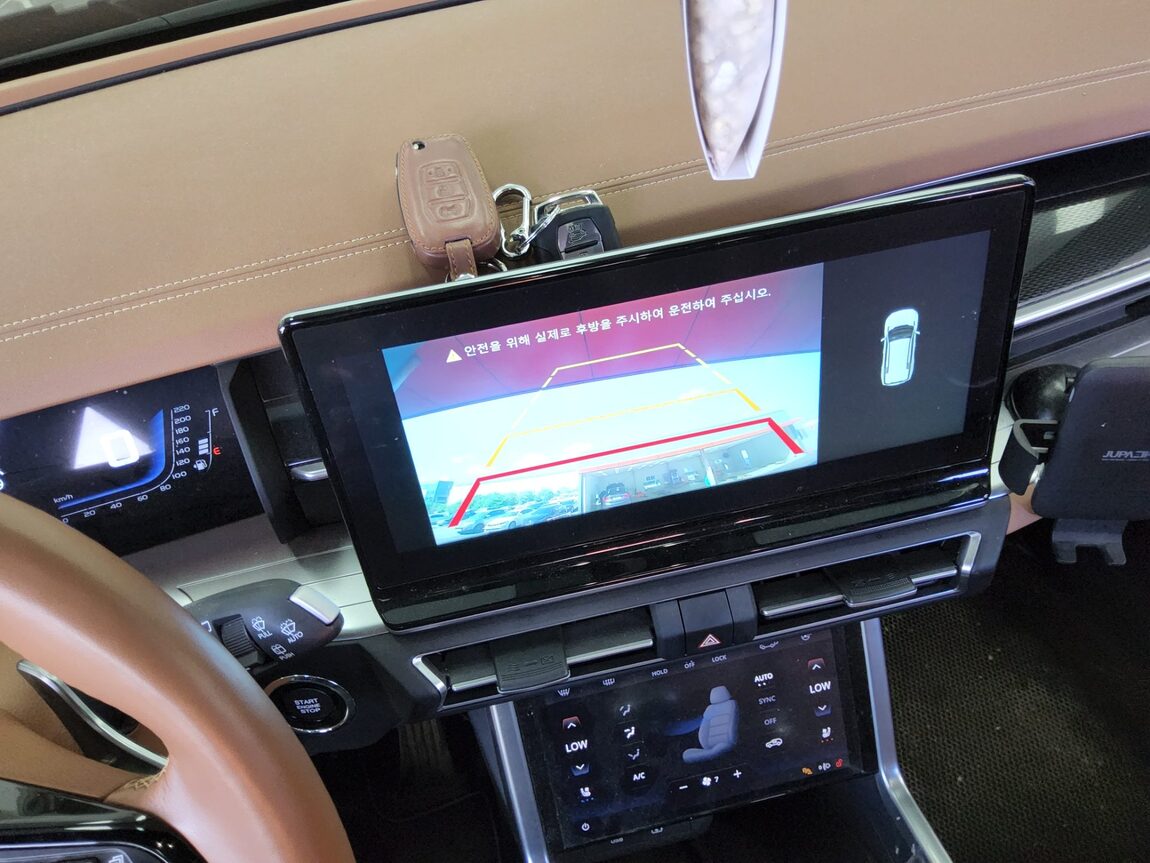 KG MOBILITY (SSANGYONG) TORRES 1.5 GDI-T 4WD T7 2023 - zdjęcie 18