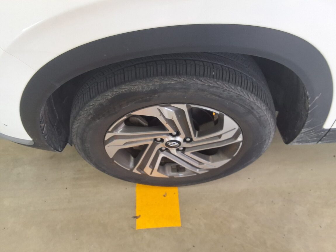 HYUNDAI THE NEW SANTA FE DIESEL 2.2 2WD PRESTIGE 2023 - zdjęcie 19