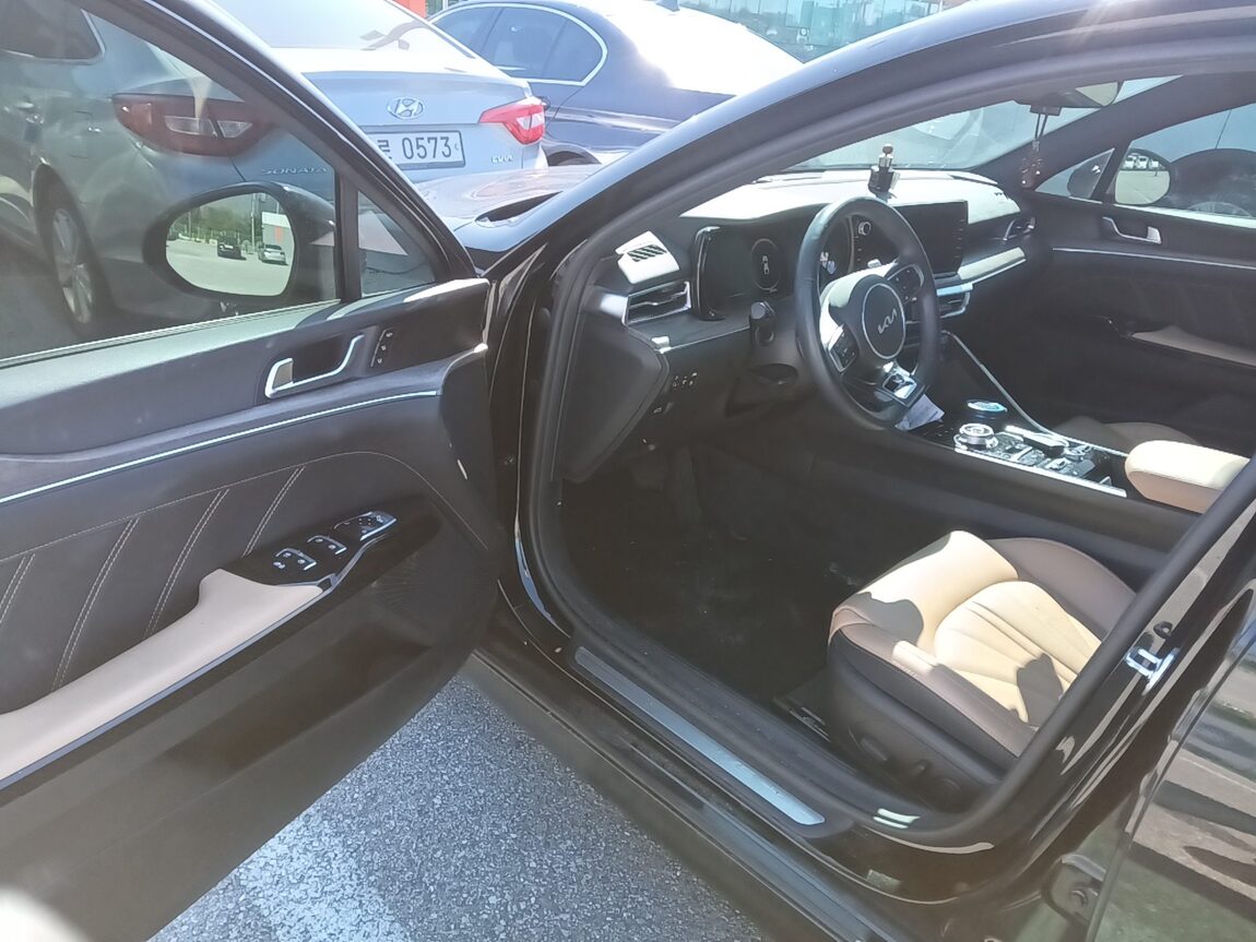 KIA NEW K5 (DL3) 1.6 GASOLINE TURBO SIGNATURE 2023 - zdjęcie 10
