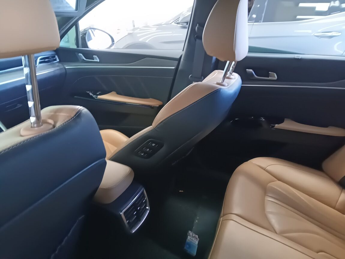 KIA NEW K5 (DL3) 1.6 GASOLINE TURBO SIGNATURE 2023 - zdjęcie 20