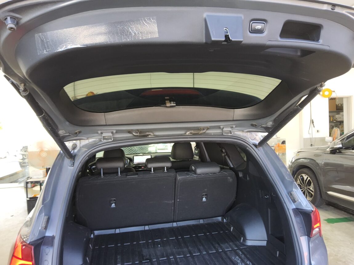 HYUNDAI THE NEW SANTA FE HYBRID 1.6 HEV AWD PRESTIGE 2023 - zdjęcie 15