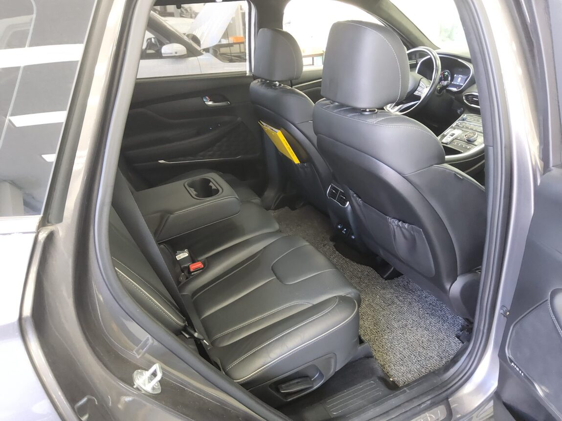 HYUNDAI THE NEW SANTA FE HYBRID 1.6 HEV AWD PRESTIGE 2023 - zdjęcie 13