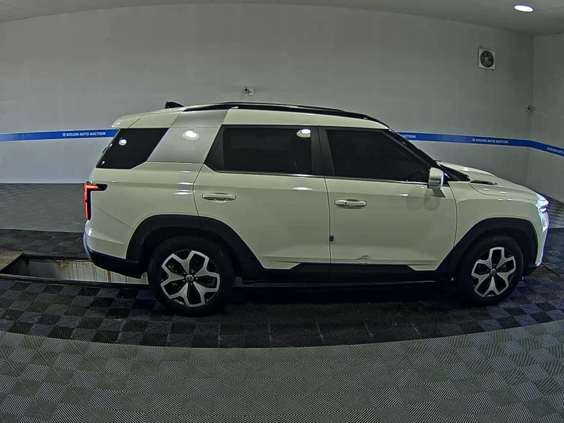 KG MOBILITY (SSANGYONG) TORRES 1.5 GDI-T 2WD T7 2023 - zdjęcie 4