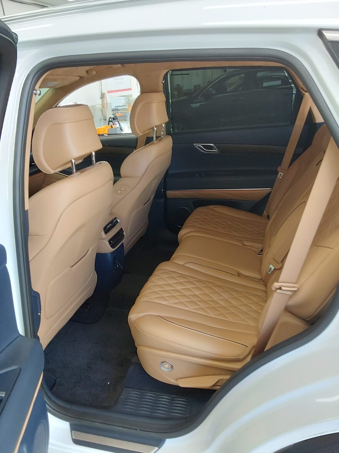 GENESIS GV80 2.5 GASOLINE AWD BASE MODEL 2022 - zdjęcie 12
