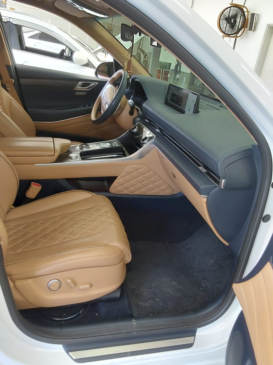 GENESIS GV80 2.5 GASOLINE AWD BASE MODEL 2022 - zdjęcie 14