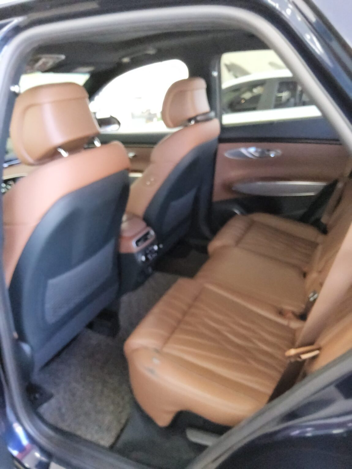 GENESIS GV70 2.5T AWD BASE MODEL 2021 - zdjęcie 12