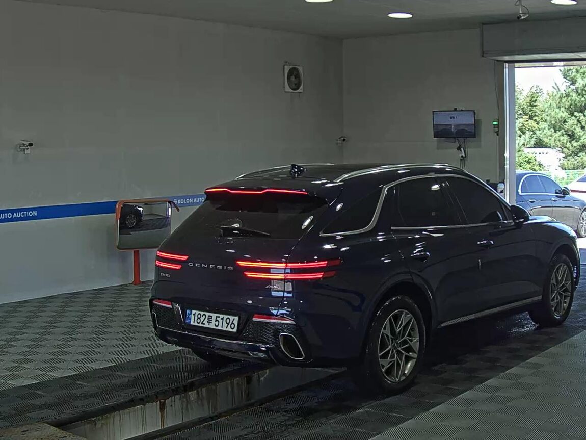 GENESIS GV70 2.5T AWD BASE MODEL 2021 - zdjęcie 5