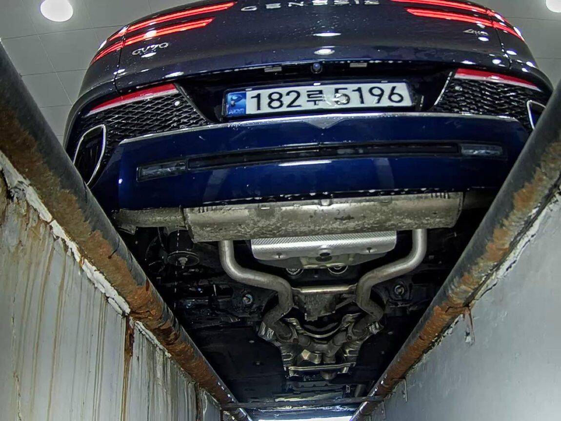 GENESIS GV70 2.5T AWD BASE MODEL 2021 - zdjęcie 8