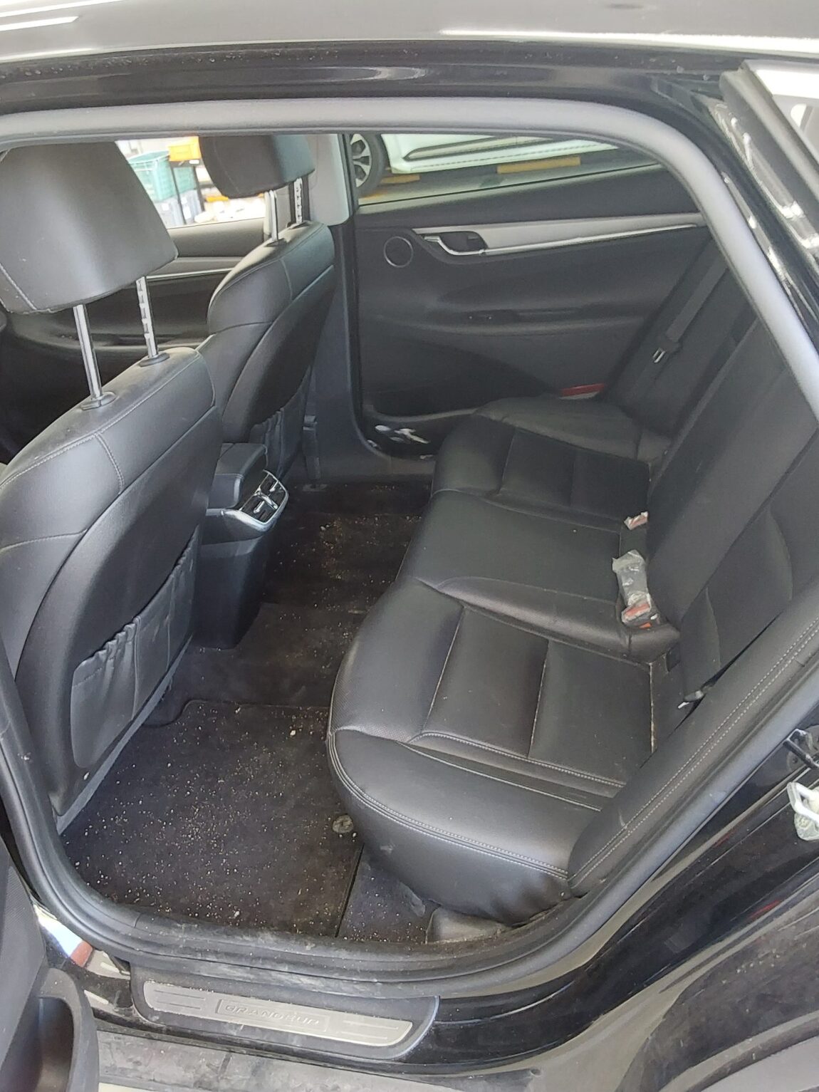 HYUNDAI THE NEW GRANDEUR IG LPi 3.0 RENTAL CAR PREMIUM 2022 - zdjęcie 12