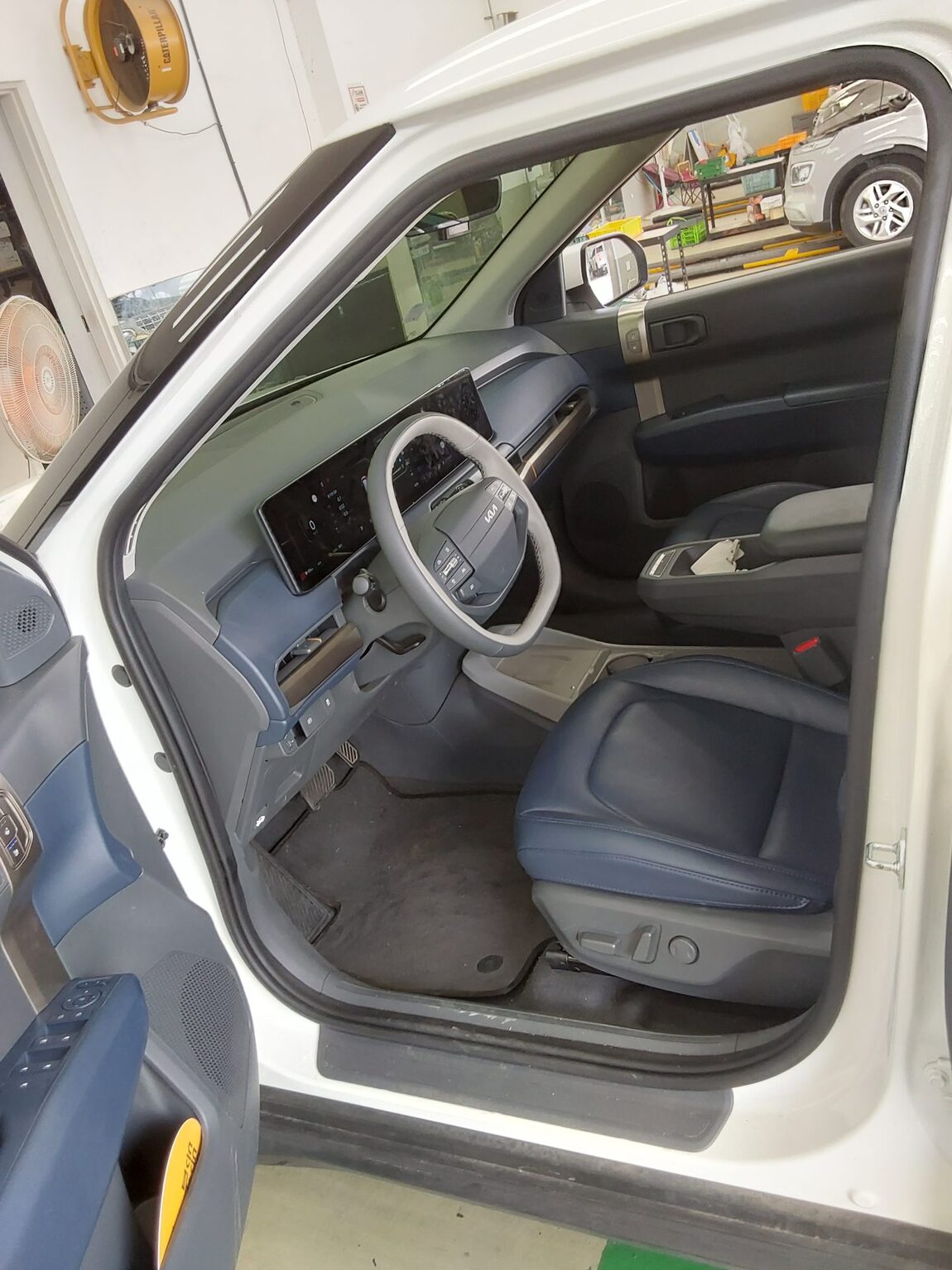 KIA EV3 STANDARD AIR 2025 - zdjęcie 10