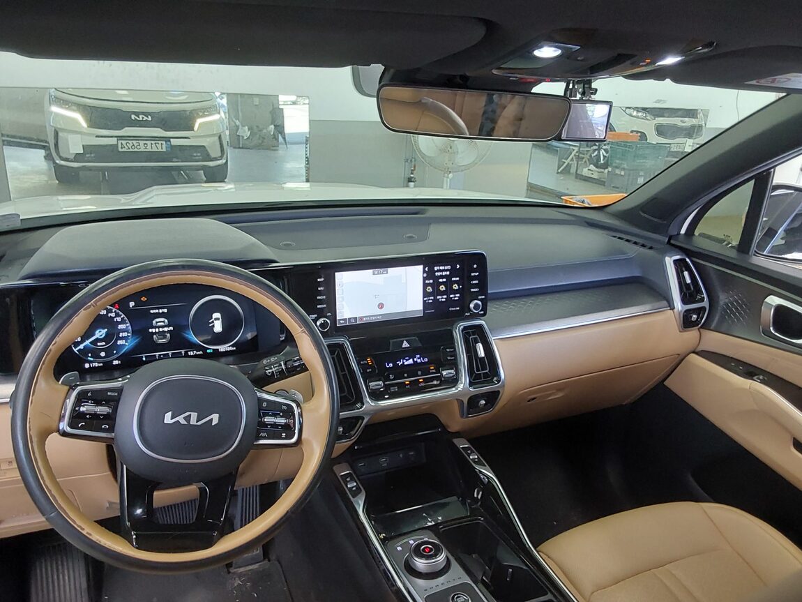 KIA NEW SORENTO HYBRID (MQ4) 1.6 HEV 2WD NOBLESSE 2023 - zdjęcie 11