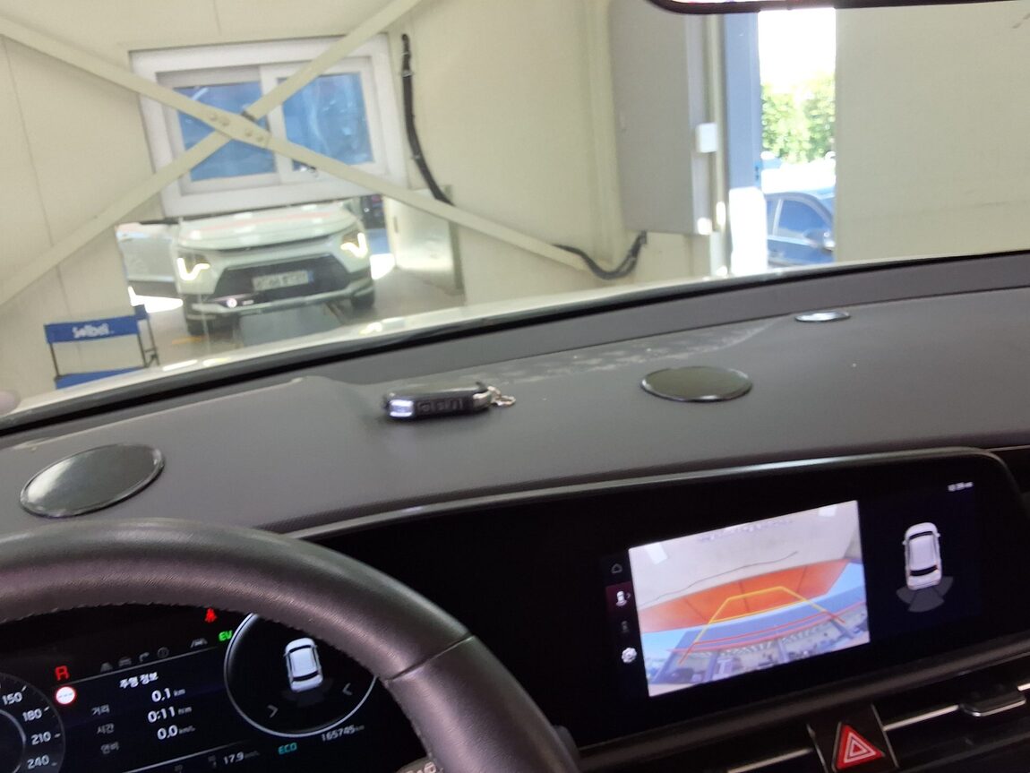 KIA THE ALL NEW NIRO 1.6 HEV PRESTIGE 2022 - zdjęcie 25