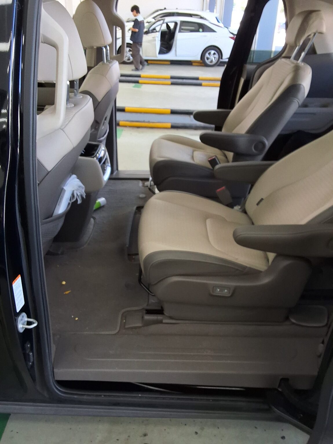 KIA NEW CARNIVAL (KA4) 9-SEATER DIESEL NOBLESSE 2022 - zdjęcie 13