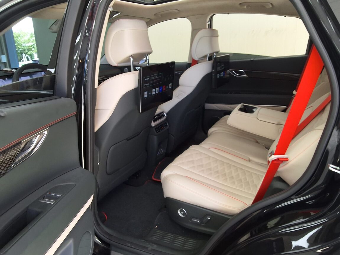 GENESIS GV80 COUPE 2.5 GASOLINE AWD BASE MODEL 2025 - zdjęcie 13