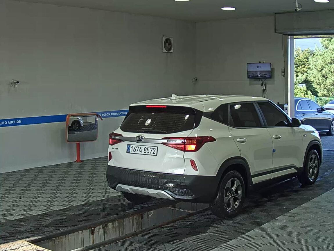 KIA SELTOS 1.6 DIESEL 2WD TRENDY 2021 - zdjęcie 5