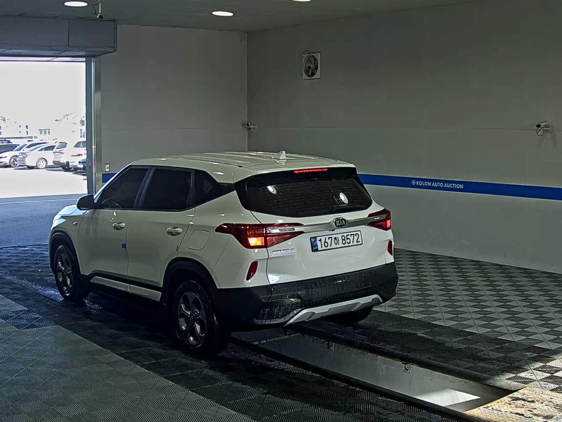 KIA SELTOS 1.6 DIESEL 2WD TRENDY 2021 - zdjęcie 6