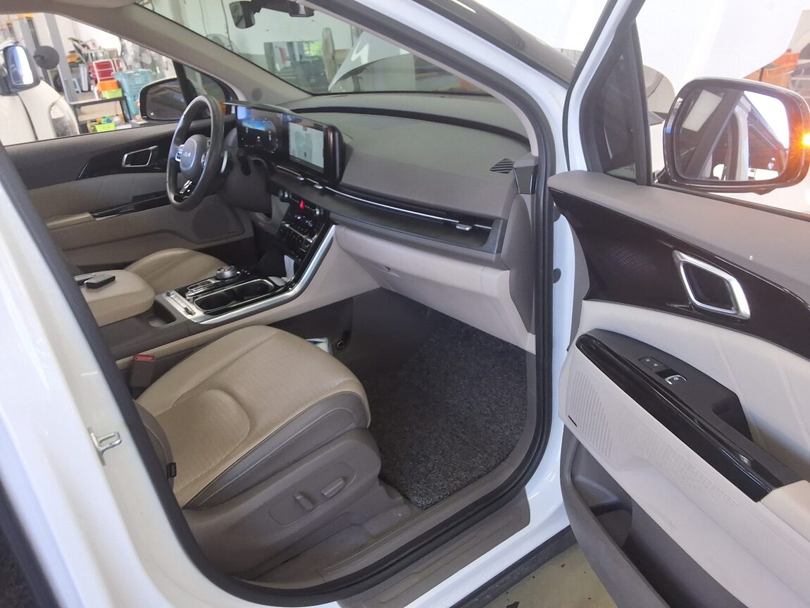 KIA NEW CARNIVAL (KA4) 9-SEATER DIESEL SIGNATURE 2022 - zdjęcie 15