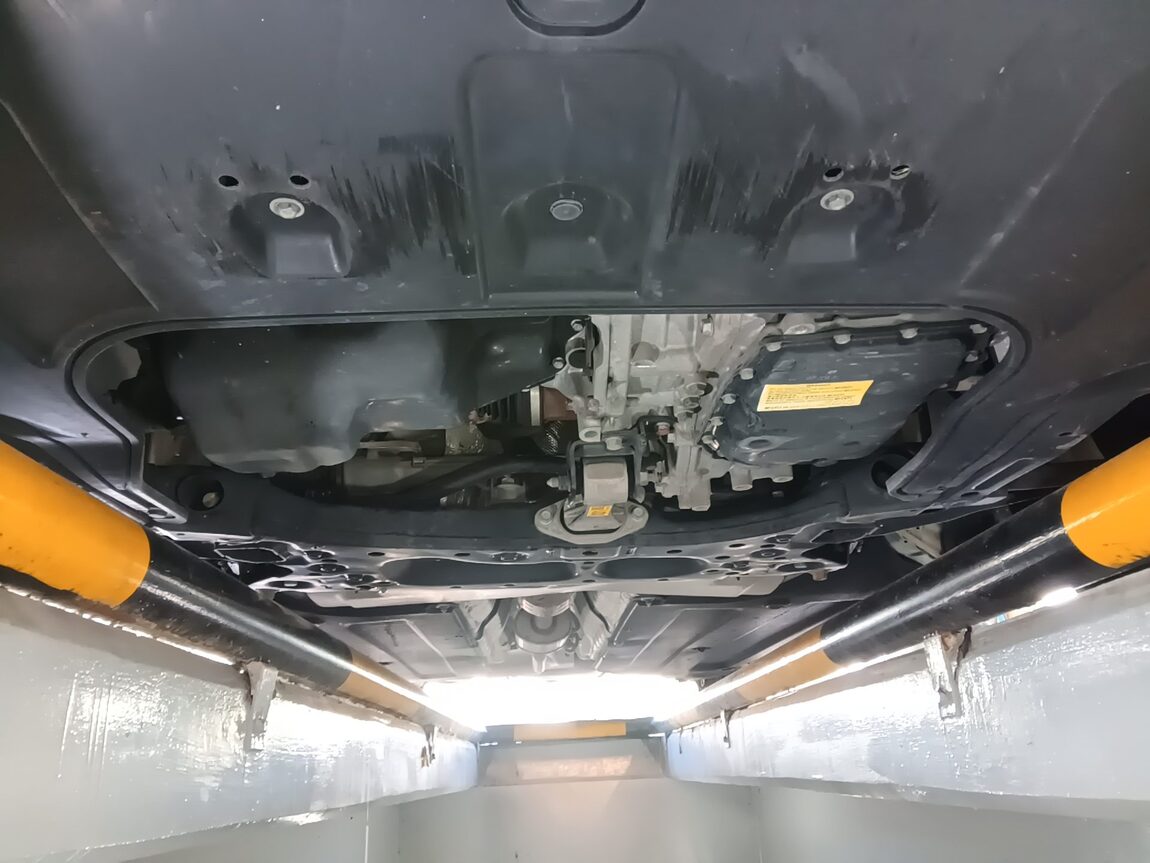 HYUNDAI AVANTE (CN7) 1.6 GASOLINE MODERN 2021 - zdjęcie 21