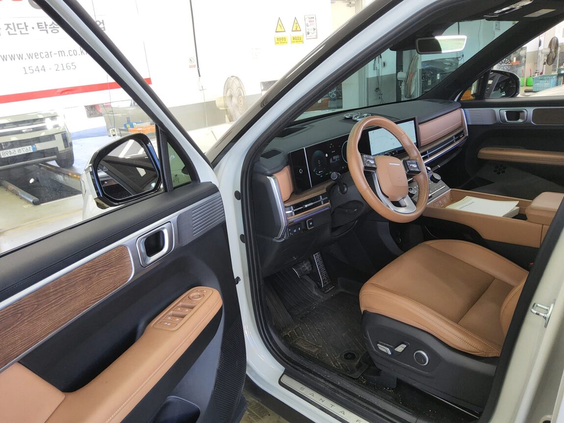 HYUNDAI THE ALL NEW SANTA FE HYBRID 1.6 HEV 2WD PRESTIGE PLUS 2025 - zdjęcie 10