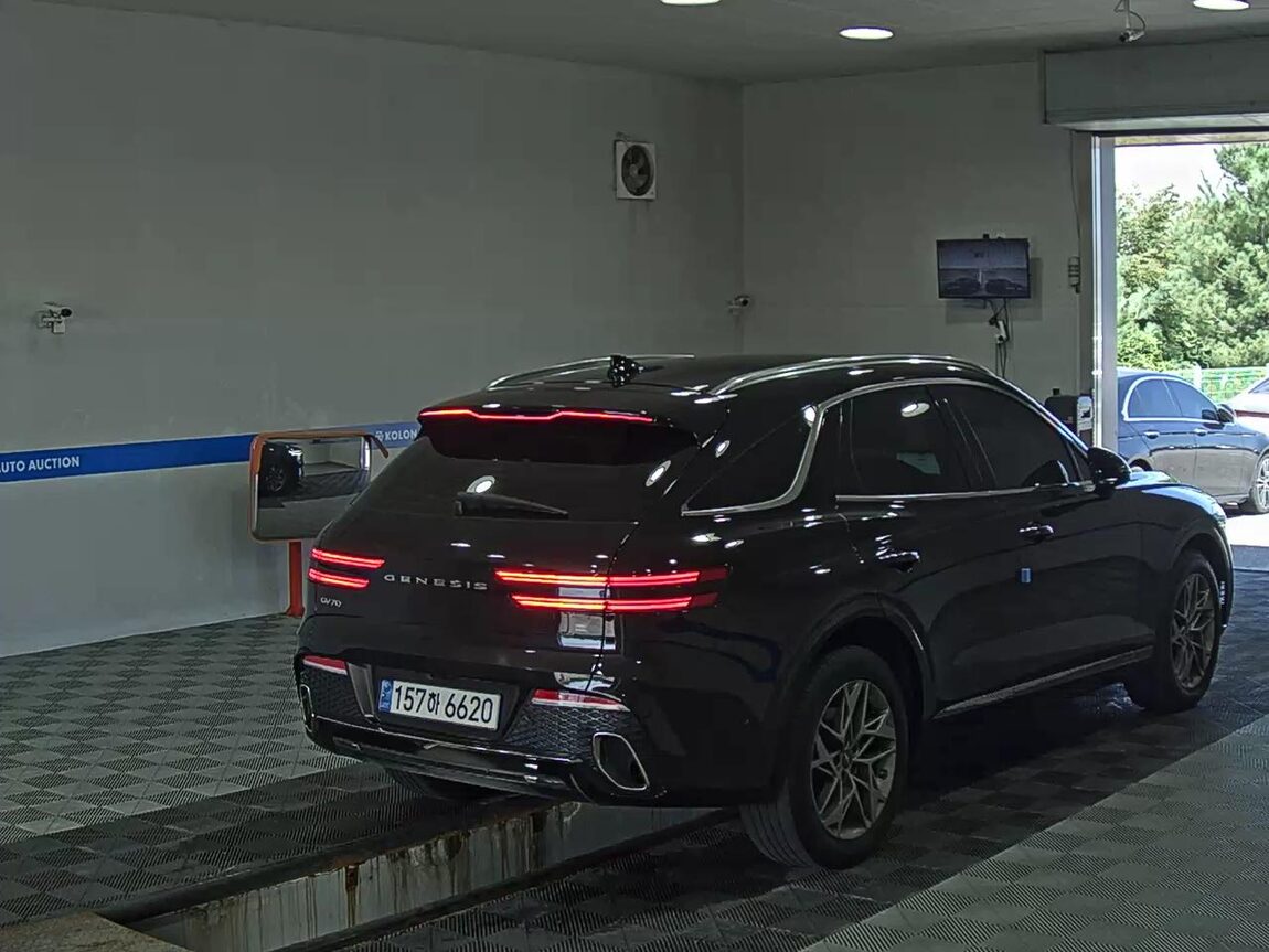 GENESIS GV70 2.5T 2WD BASE MODEL 2021 - zdjęcie 5