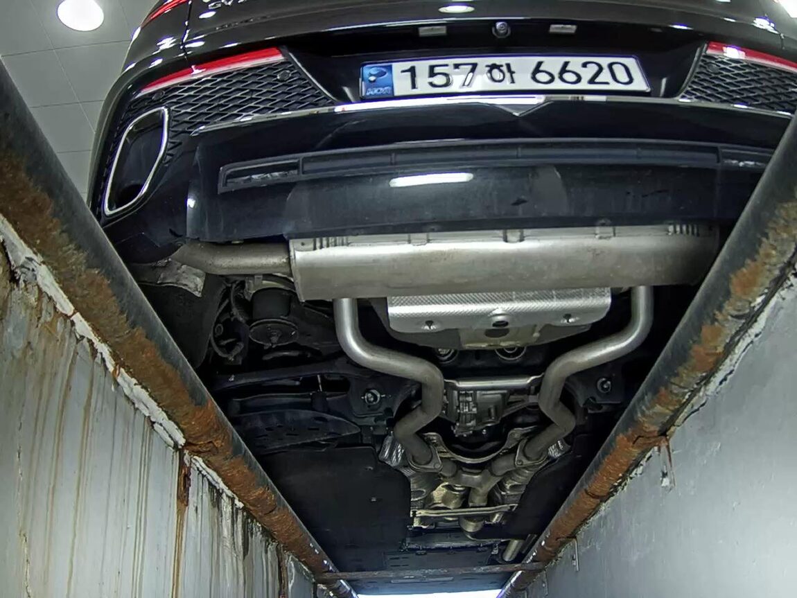 GENESIS GV70 2.5T 2WD BASE MODEL 2021 - zdjęcie 8