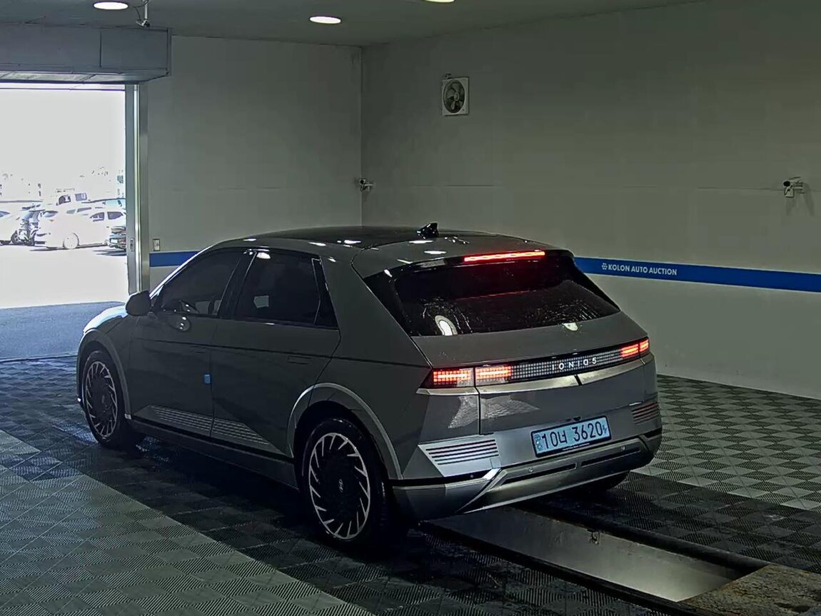 HYUNDAI IONIQ 5 EV 2WD LONG RANGE PRESTIGE 2022 - zdjęcie 6
