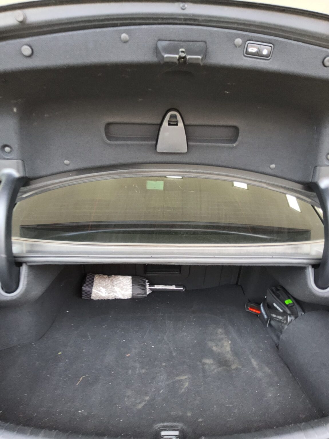 HYUNDAI THE NEW GRANDEUR IG HYBRID 2.4 HEV LE BLANC 2023 - zdjęcie 15