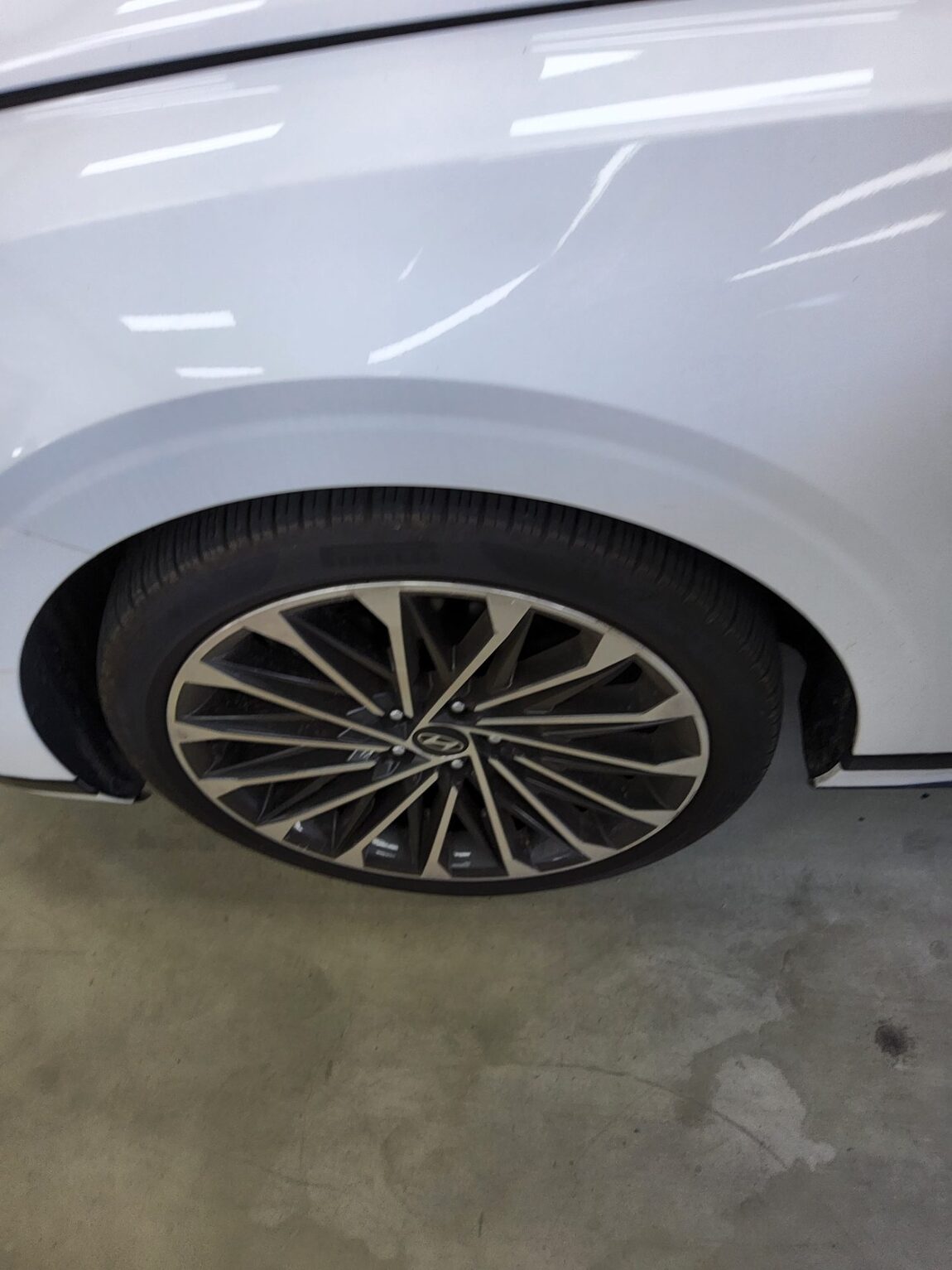 HYUNDAI THE ALL NEW GRANDEUR GASOLINE 2.5 CALLIGRAPHY 2024 - zdjęcie 20