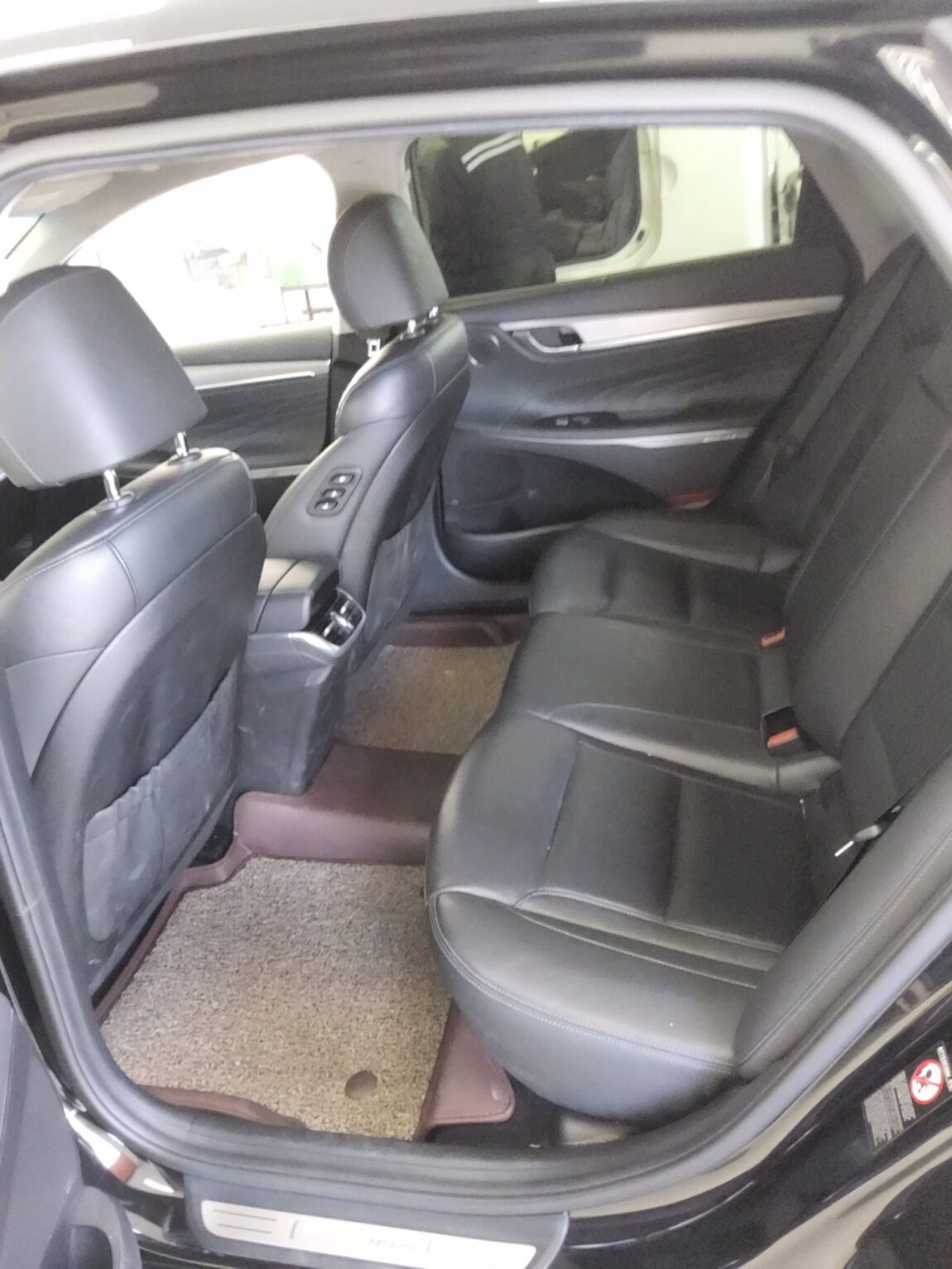 HYUNDAI THE NEW GRANDEUR IG GASOLINE 2.5 CALLIGRAPHY 2021 - zdjęcie 12