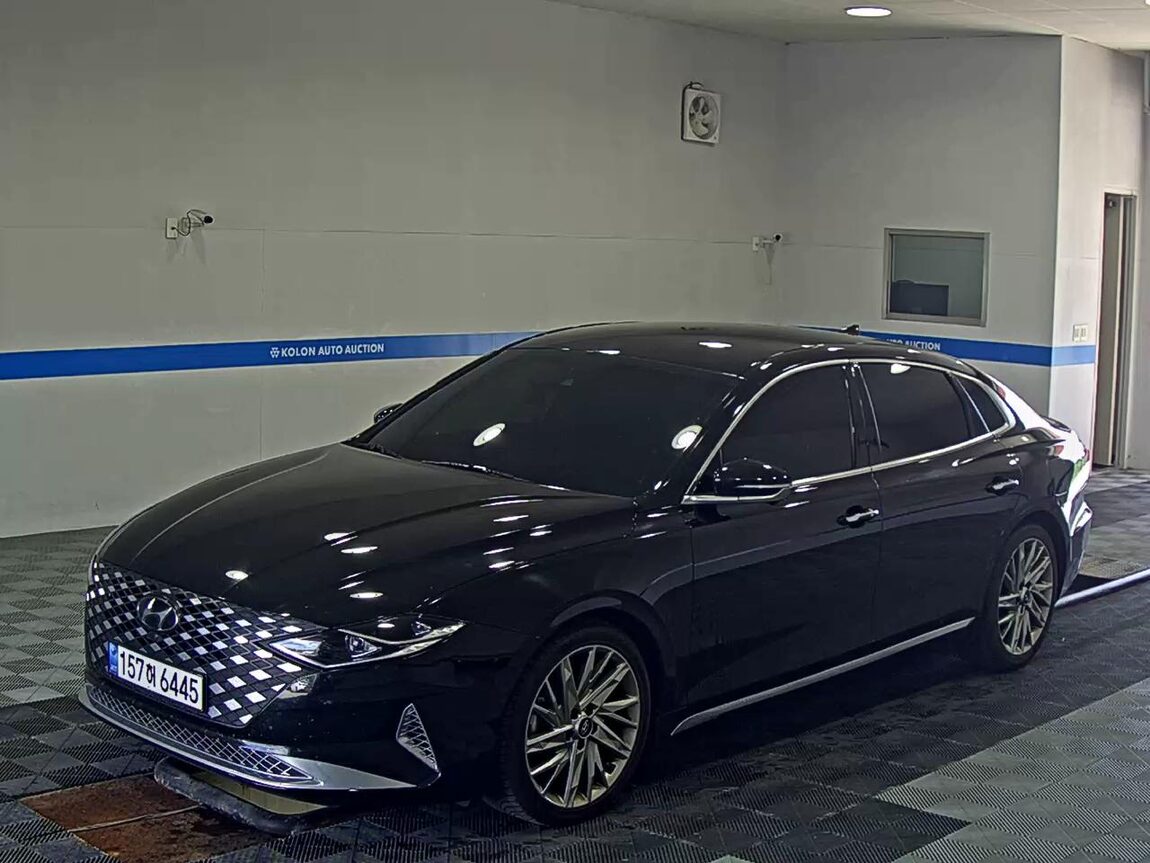 HYUNDAI THE NEW GRANDEUR IG GASOLINE 2.5 CALLIGRAPHY 2021 - zdjęcie 2