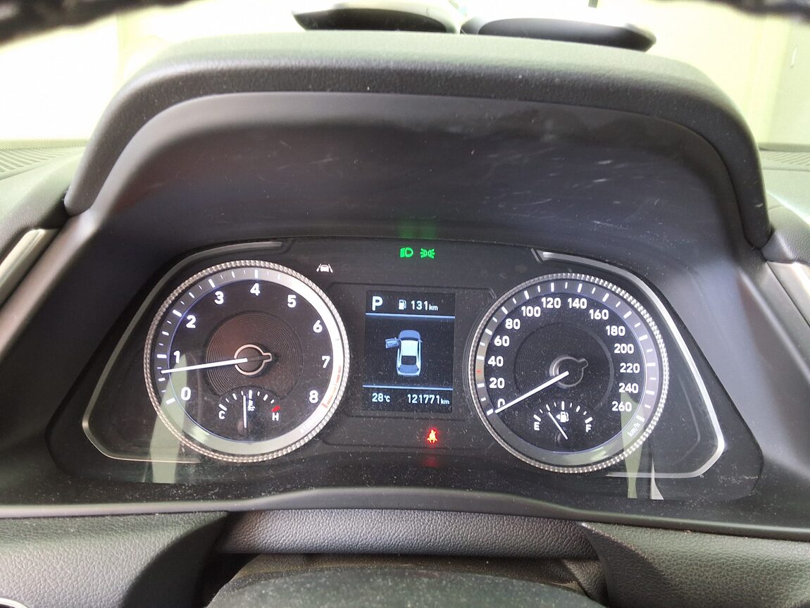 HYUNDAI SONATA (DN8) G2.0 PREMIUM 2021 - zdjęcie 10
