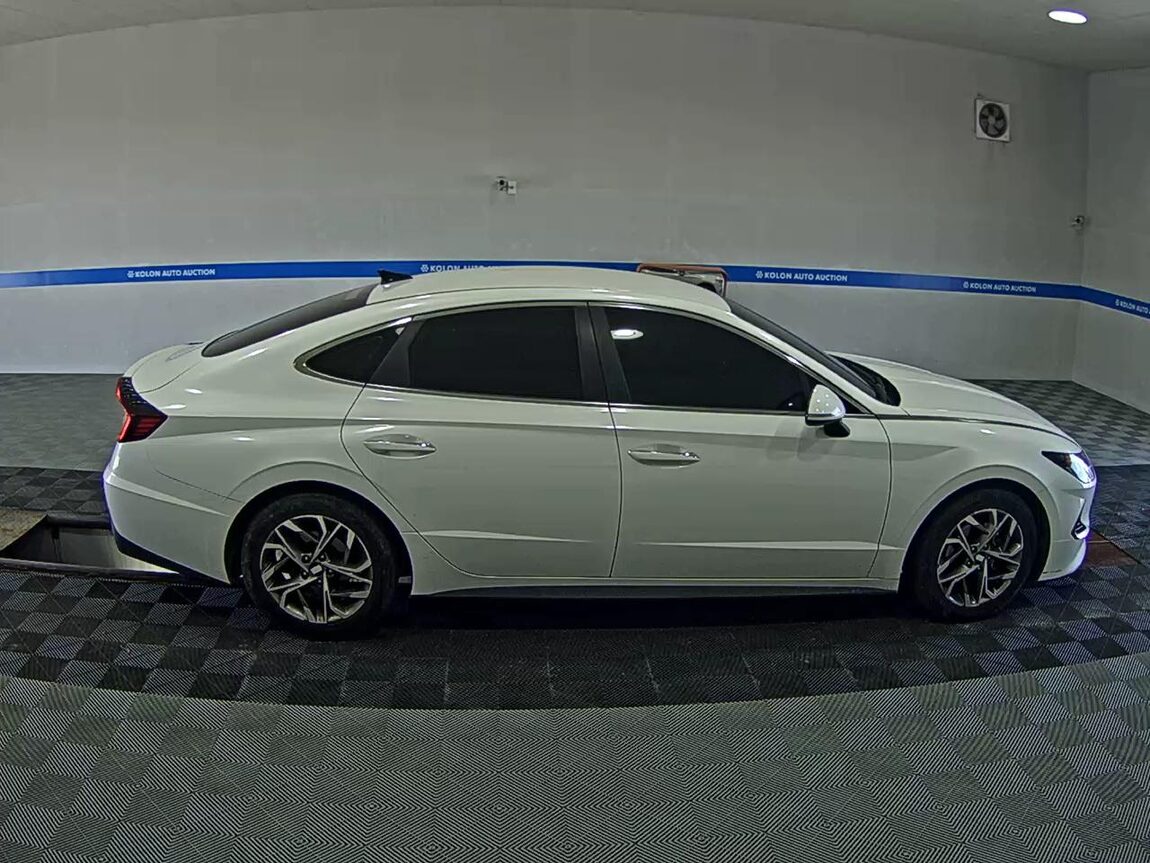 HYUNDAI SONATA (DN8) G2.0 PREMIUM 2021 - zdjęcie 4