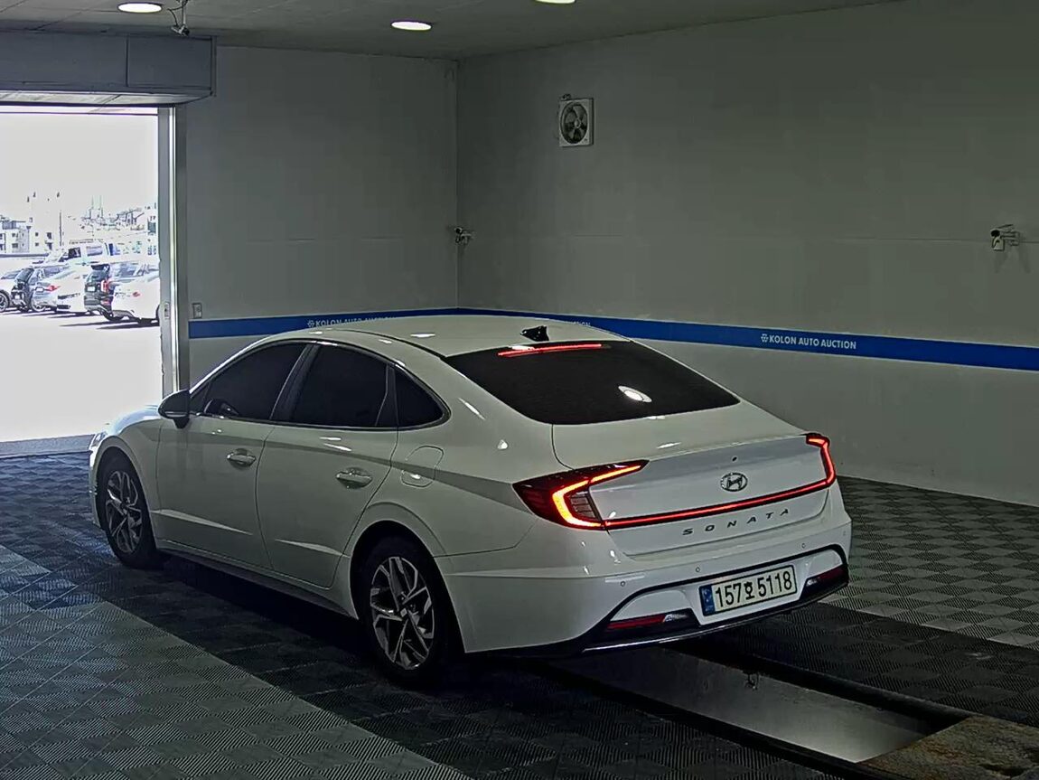 HYUNDAI SONATA (DN8) G2.0 PREMIUM 2021 - zdjęcie 6
