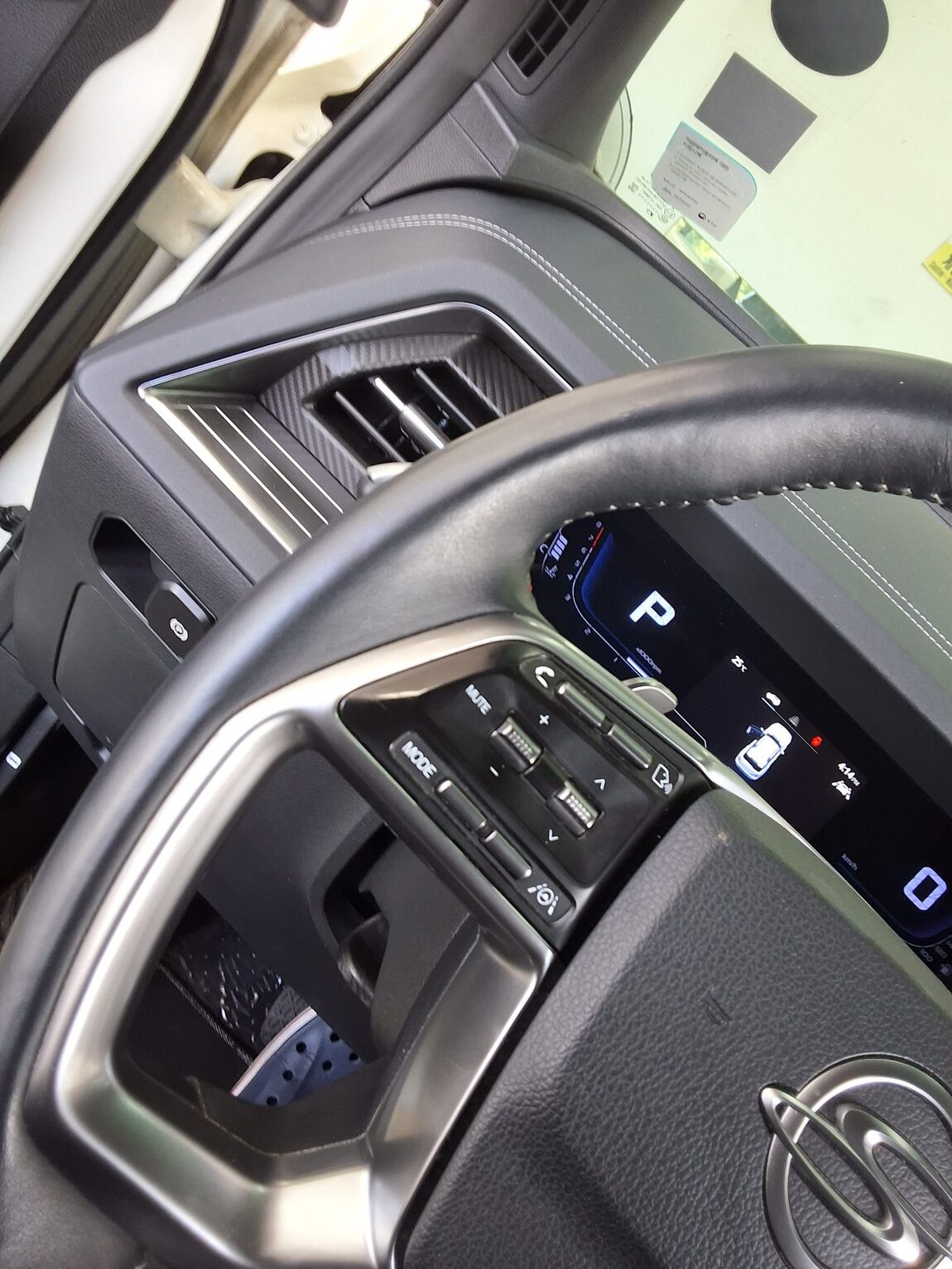 KG MOBILITY (SSANGYONG) TORRES 1.5 GDI-T 2WD T5 2023 - zdjęcie 20