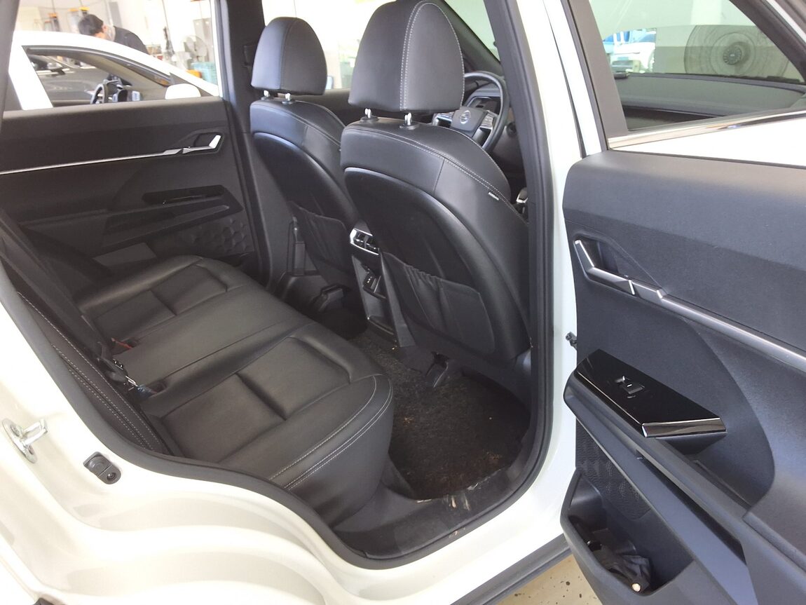 KG MOBILITY (SSANGYONG) TORRES 1.5 GDI-T 2WD T5 2023 - zdjęcie 14