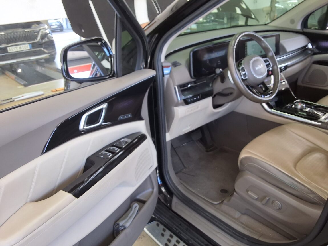 KIA NEW CARNIVAL (KA4) HI-LIMOUSINE 7-SEATER GASOLINE SIGNATURE 2023 - zdjęcie 11