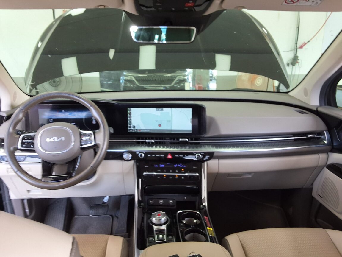 KIA NEW CARNIVAL (KA4) HI-LIMOUSINE 7-SEATER GASOLINE SIGNATURE 2023 - zdjęcie 12