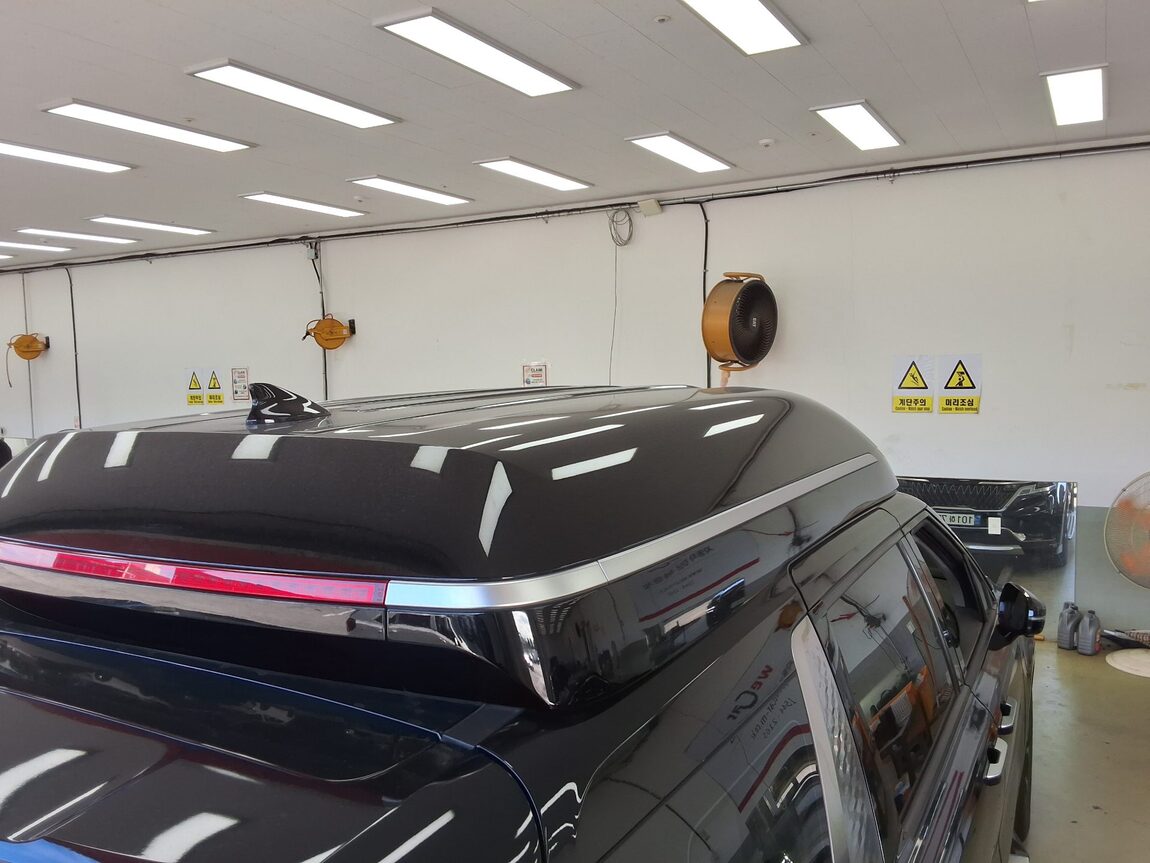 KIA NEW CARNIVAL (KA4) HI-LIMOUSINE 7-SEATER GASOLINE SIGNATURE 2023 - zdjęcie 30