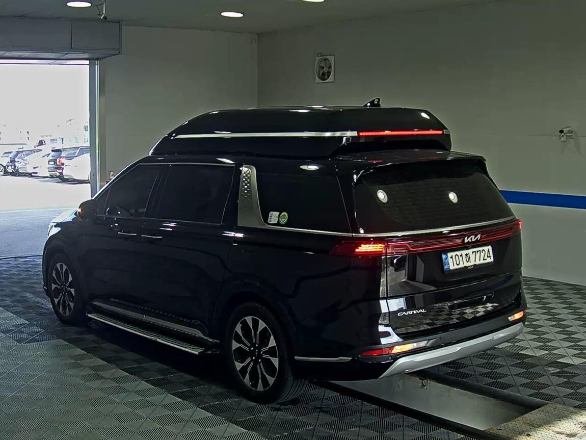KIA NEW CARNIVAL (KA4) HI-LIMOUSINE 7-SEATER GASOLINE SIGNATURE 2023 - zdjęcie 6