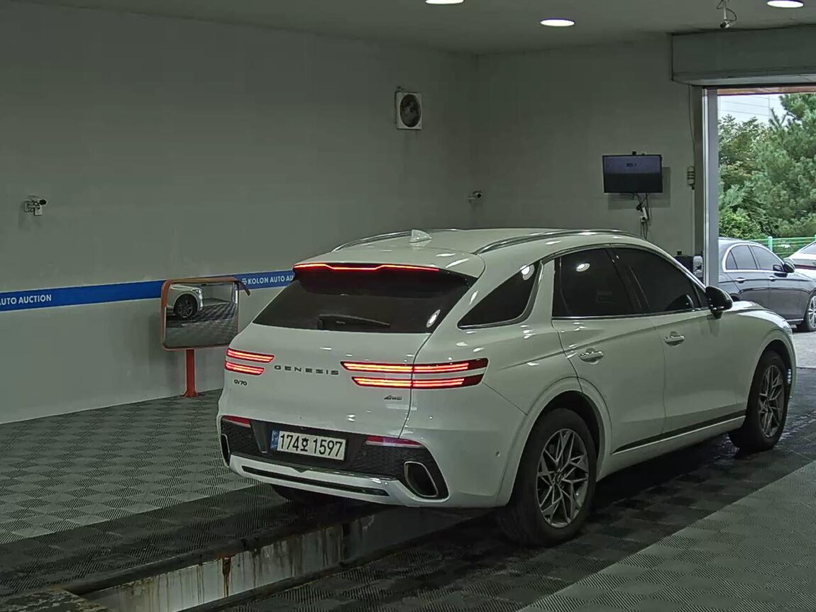GENESIS GV70 2.5T AWD BASE MODEL 2023 - zdjęcie 5
